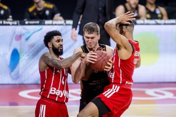 让人不禁怀 让人不禁怀